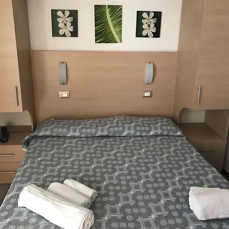 Hotel Alexander 3*